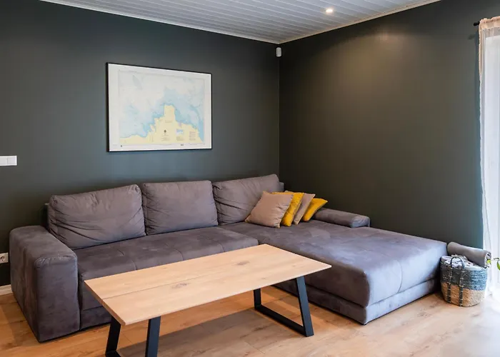 Vakantiehuis Pond House Joeranna